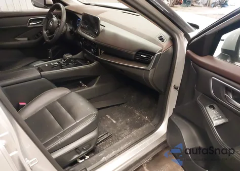 2021 Nissan Rogue Sl Fwd z USA, uszkodzony, nr VIN 5N1AT3CA9MC711312